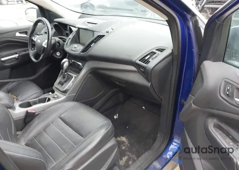 2013 Ford Escape Se z USA, uszkodzony, nr VIN 1FMCU9G93DUA02880